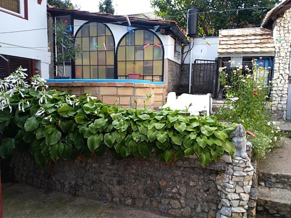 Apartman Vrdnicak Vrdnik Exterior foto